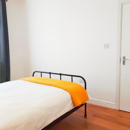 런던 Acacia Flat 189 In Wembley 아파트 외부 사진