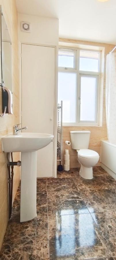 런던 Acacia Flat 189 In Wembley 아파트 외부 사진